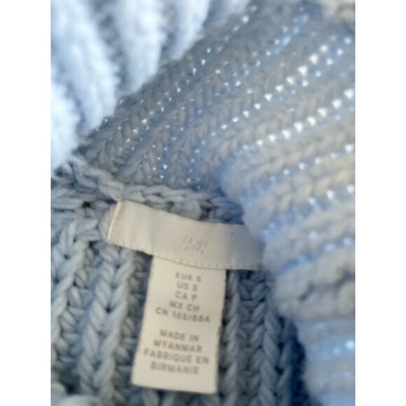 H&M light blue chunky knit funnel neck sweater Small - Picture 5 of 9